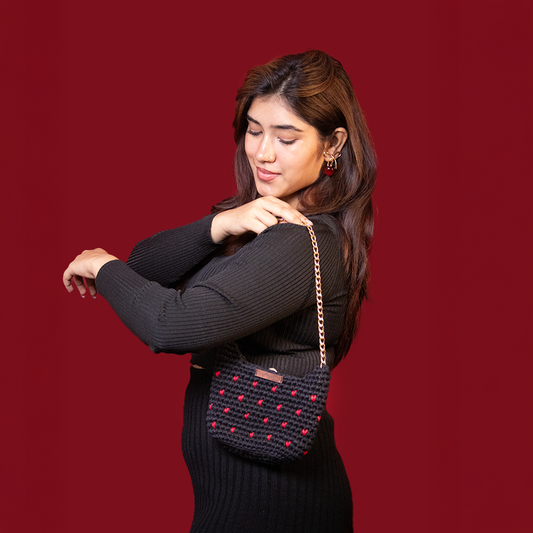 Black Hearts Crochet Handbag – With Golden Chain Strap