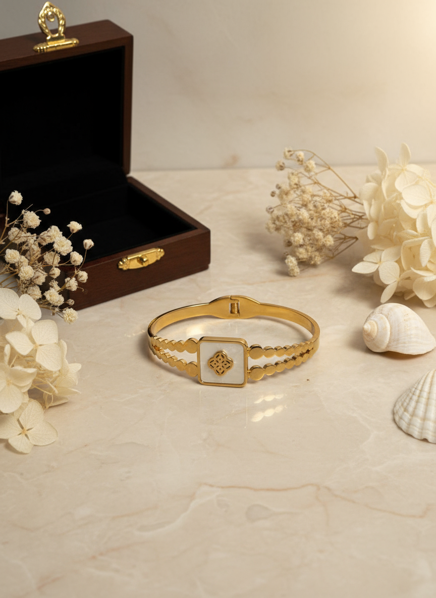 Elegant Charm Bracelets by Paristor