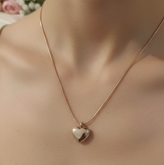 Rose Gold Heart Pendant Necklace – Timeless Love