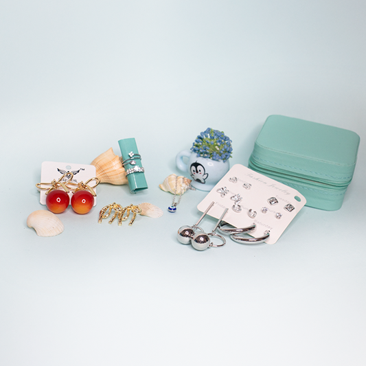 Elegant All-Rounder Hamper – With Premium Jewellery Organizer