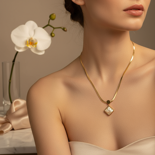 Cushion Baroque Pearl Gold Necklace – Quiet Luxury Glow 🤍✨