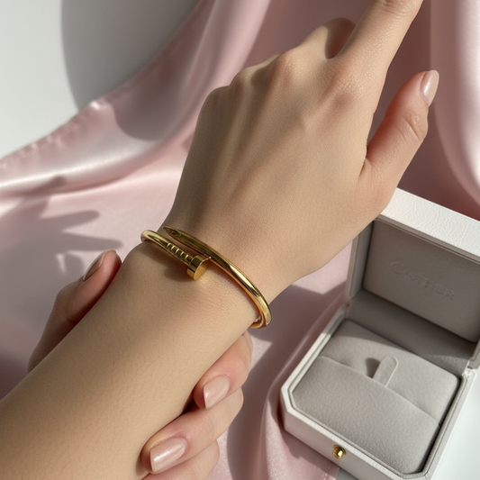 Bolt Classic Nail Gold Bangle – Unisex Urban Icon ⚡🔩