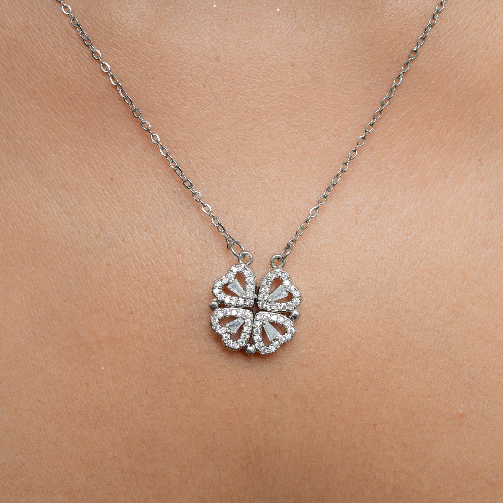 Heart Shape Foldable Megnatic Necklace