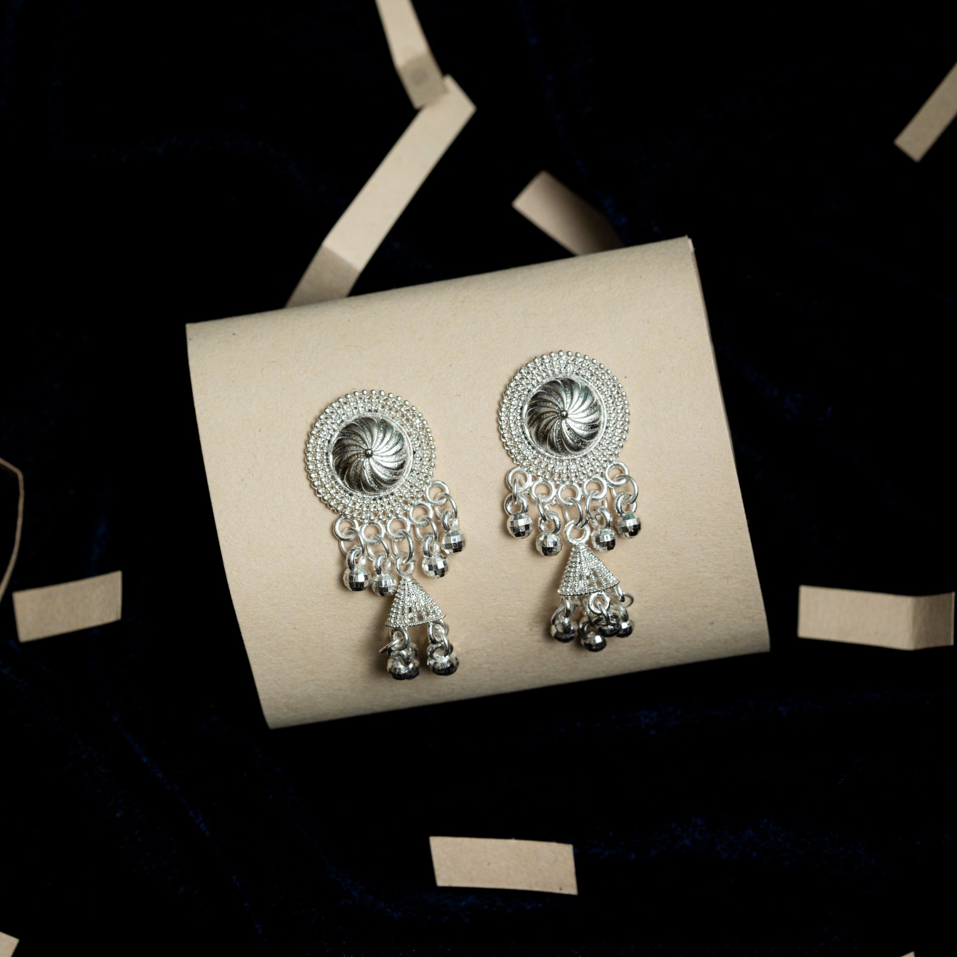 Pairs of 6 Premium Quality Earrings with 2 Free Rings (White)