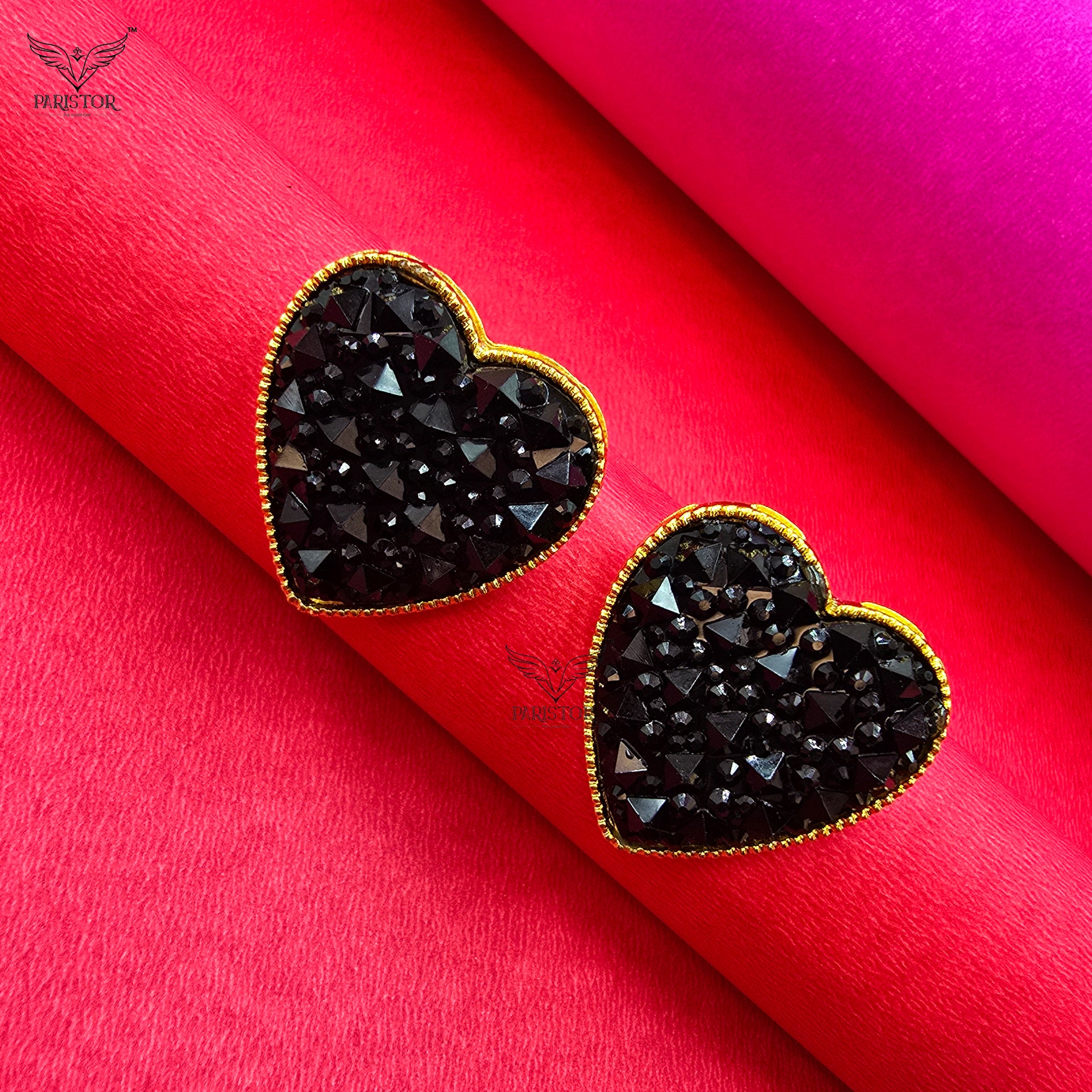 Black Heart Crystal Earrings – Elegant & Romantic