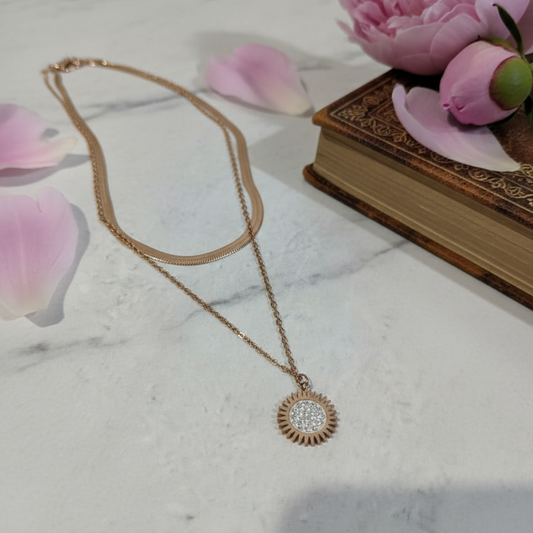 Sunshine Dainty Layered Necklace – Elegant Rose Gold Pendant